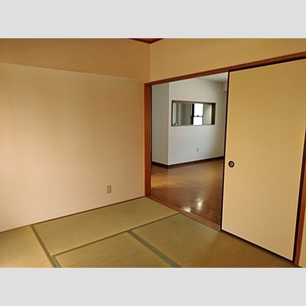 稲善マンション 住居 室内写真2
