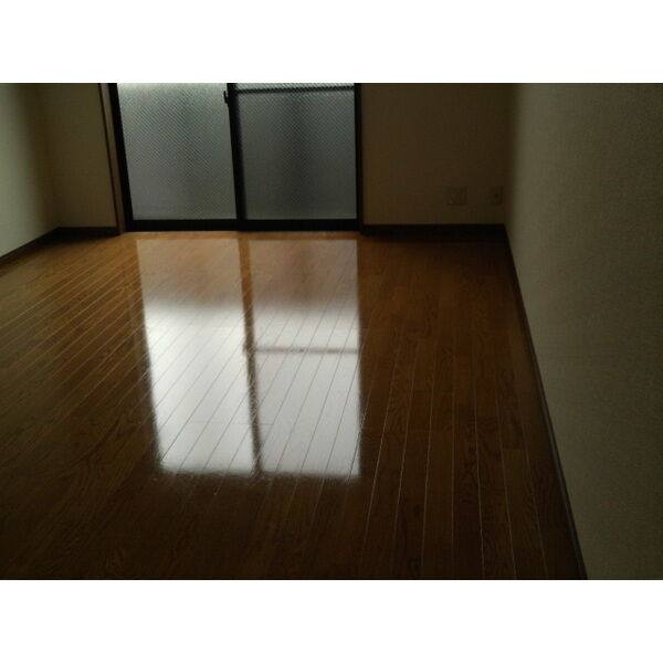 プレジール sunshine 室内写真3