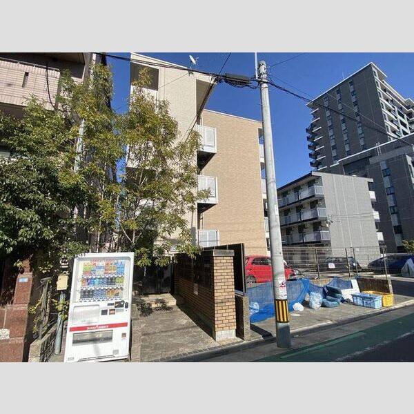 レオパレスアメニティ名古屋 建物画像