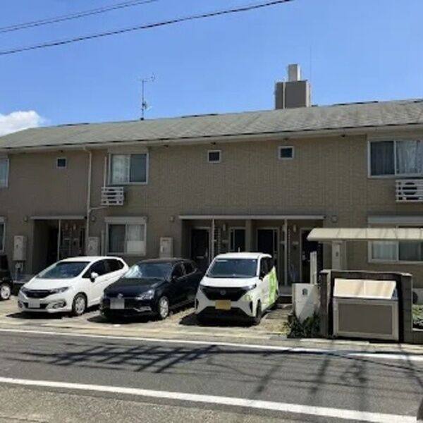 コンフォール セジュール 建物画像