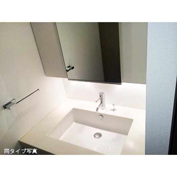 コンフォリア日本橋人形町ノース 室内写真3