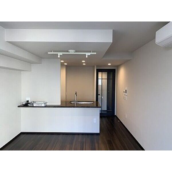 ライオンズ京都御所南 室町通 室内写真1