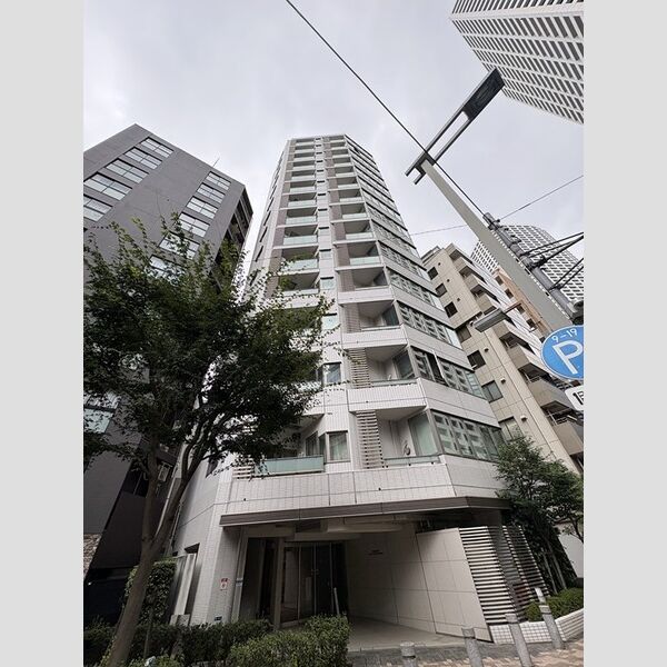 プレミスト新宿都庁前