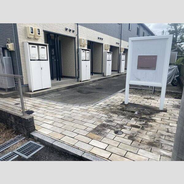 レオパレスかすもり 室内写真3