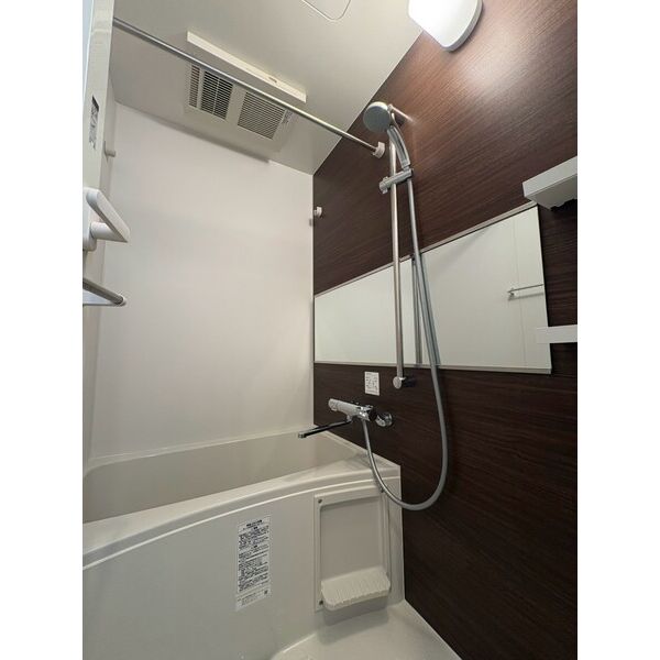 スプランディッド難波SOUTH 室内写真6