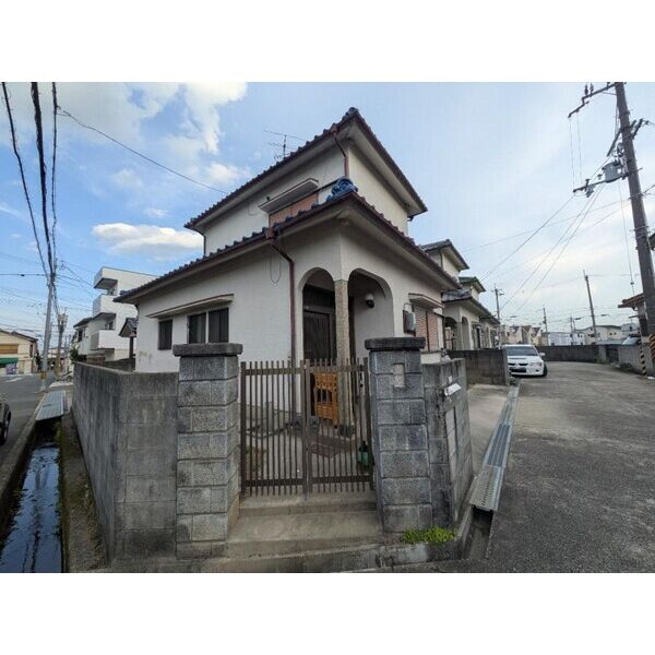 柴原3丁目戸建賃貸 建物画像