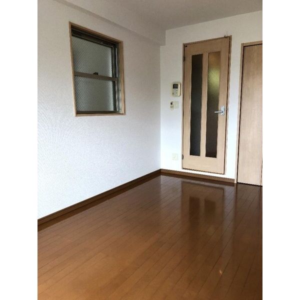 プレジオ・カーサⅡ番館 室内写真3
