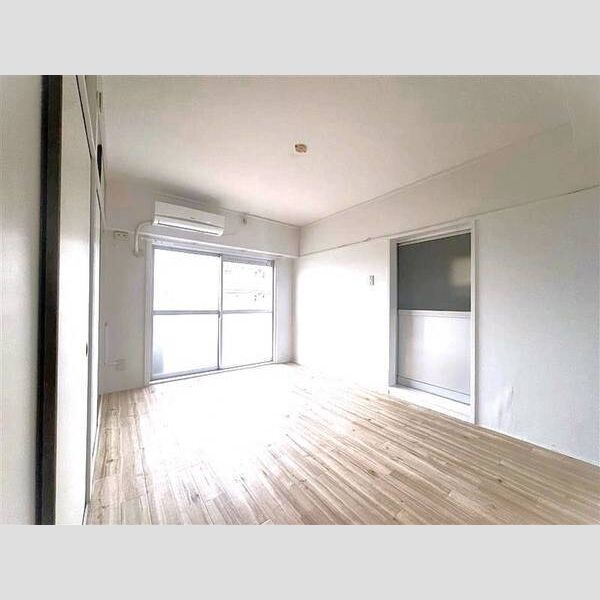 ビレッジハウス西町4号棟 室内写真1