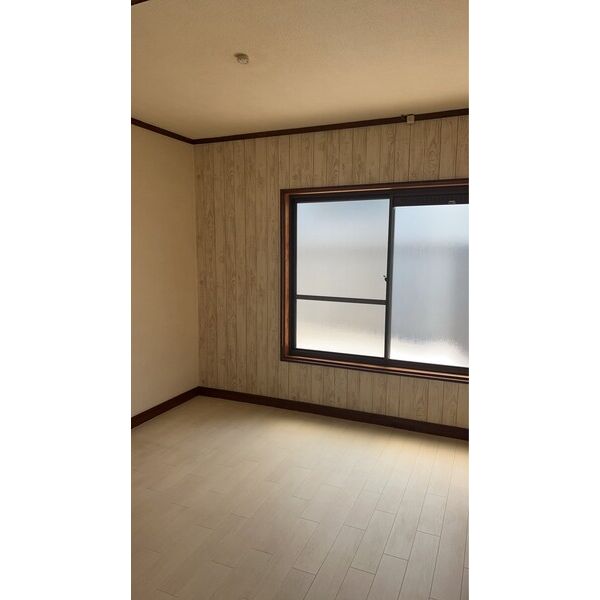 枚方市須山町あきかつ戸建 室内写真2
