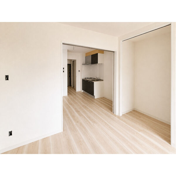 MAISON PREMIER UMEDA NORTH 室内写真1