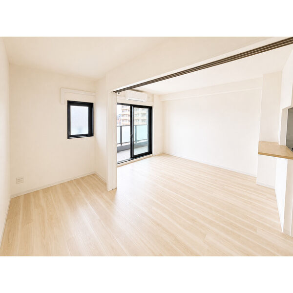 MAISON PREMIER UMEDA NORTH 室内写真1