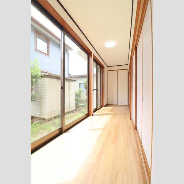 於呂戸建て貸家 室内写真9