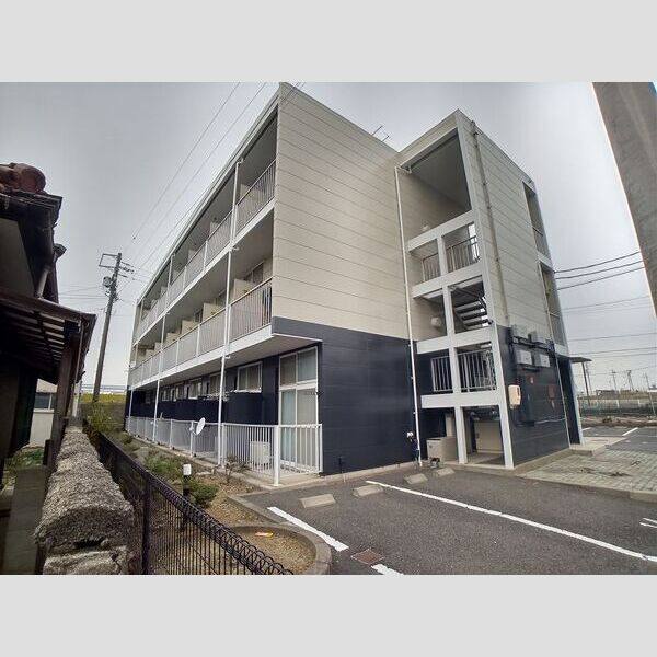 レオパレスサン・トラップ 建物画像