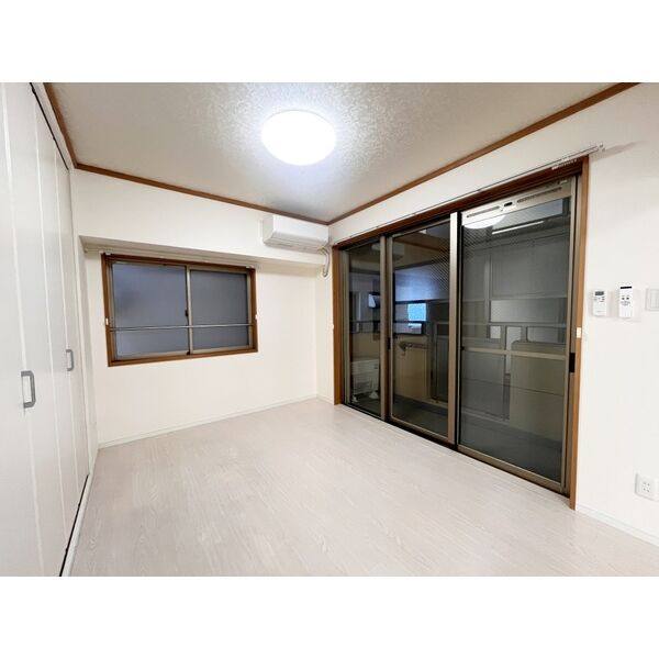 クレステージ久屋大通り 室内写真2