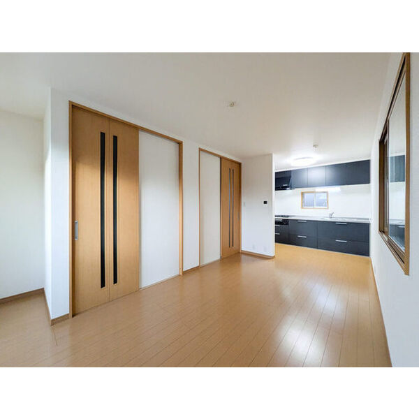 西本町6丁目戸建 室内写真1
