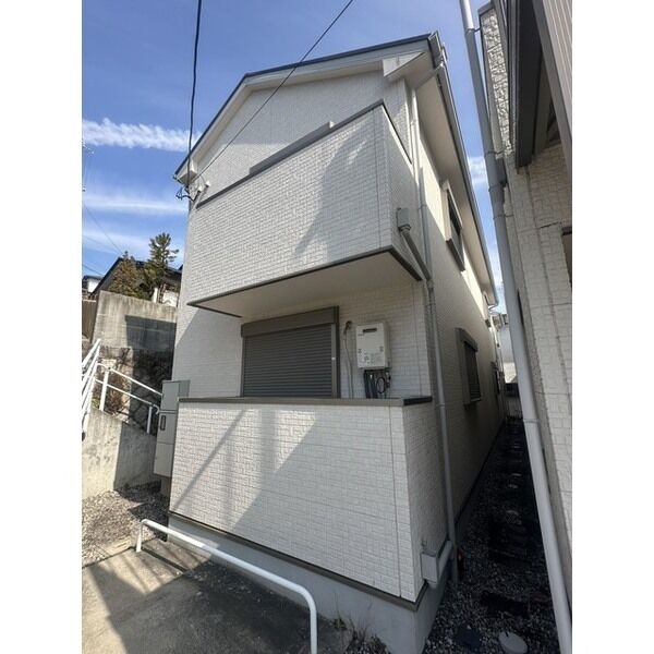 ルミエール西代B棟 建物画像