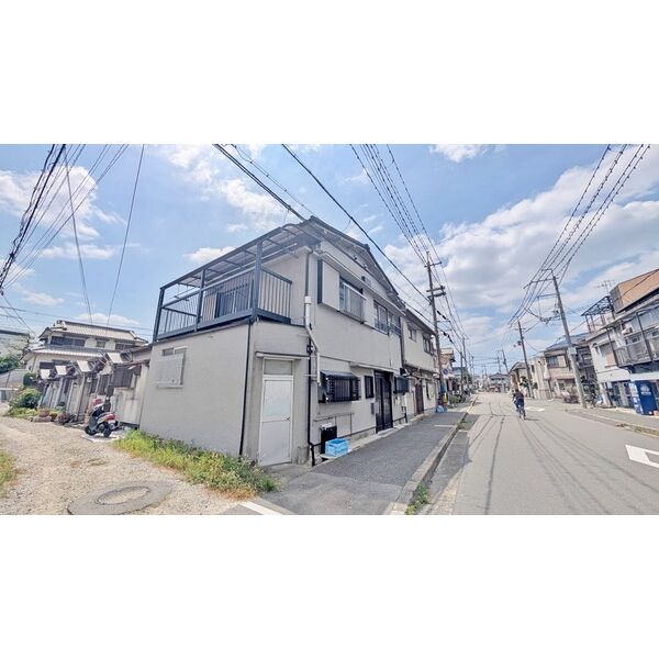 豊南町南3丁目テラスハウス