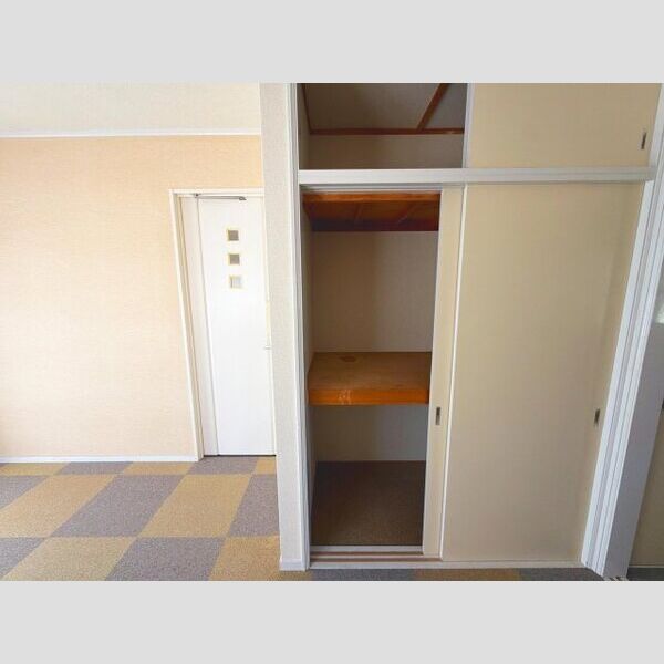 多摩川レジデンス 室内写真3