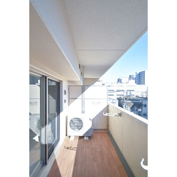 セレニテ江坂ルフレ 室内写真9