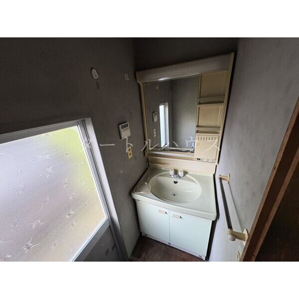 渡邊様2階建貸家 室内写真4