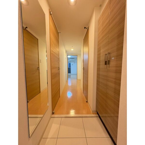 フロンティアコート堺筋本町 室内写真1