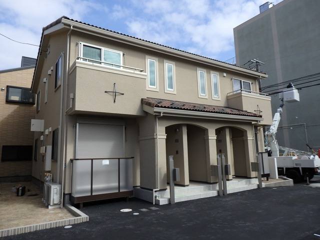 ベルソレイユ春岡Ａ棟 建物画像