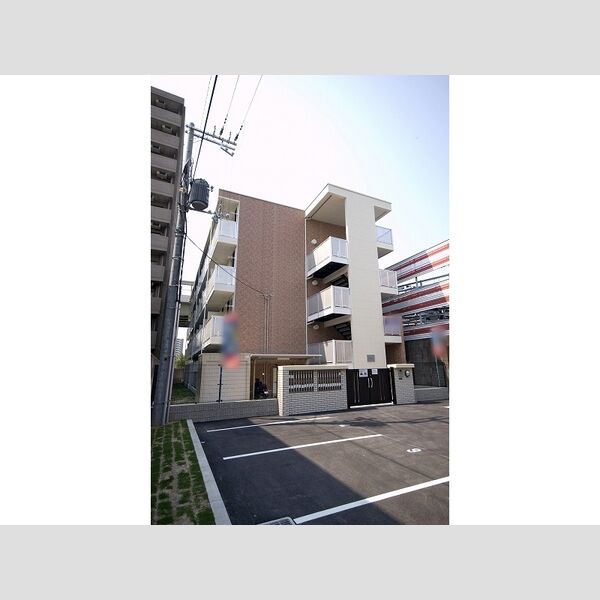 レオパレスレヴェルベールⅤ 建物画像
