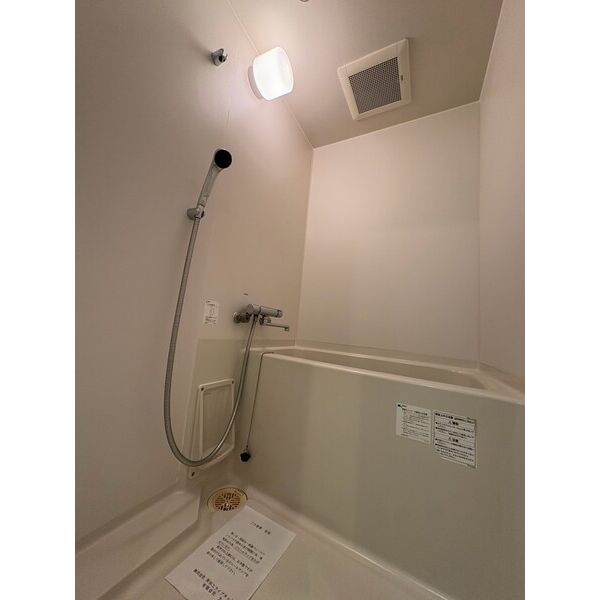 FIONA UMEDA NORTH 室内写真5