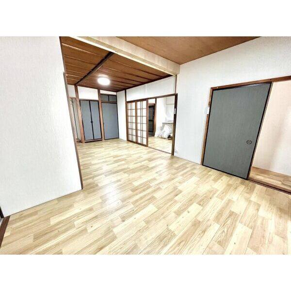 フォレスト養老押越6号館 室内写真1