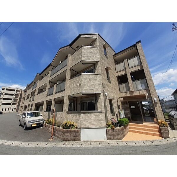 ベルフリーデ 建物画像