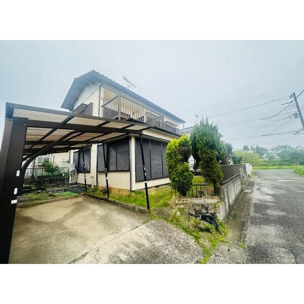 アルバプレイス下永吉 建物画像