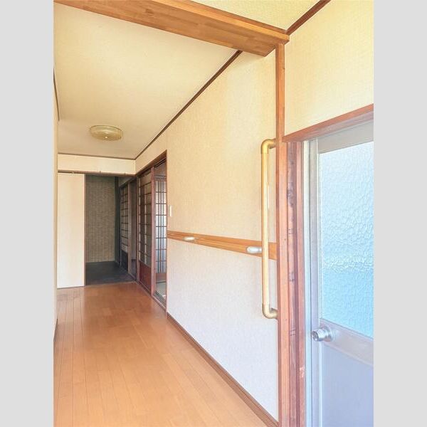 的形戸建 室内写真9