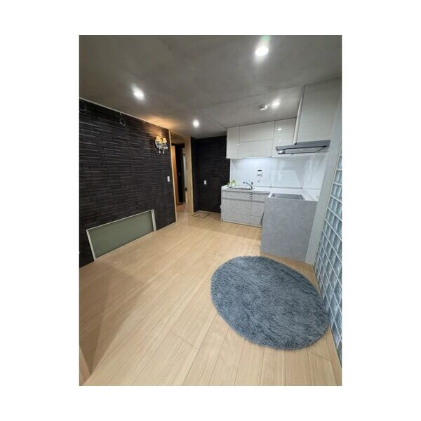 新宿区若葉3丁目住宅 室内写真1