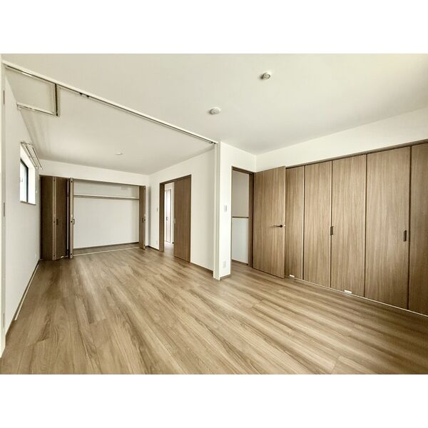 上名古屋三丁目戸建 室内写真2