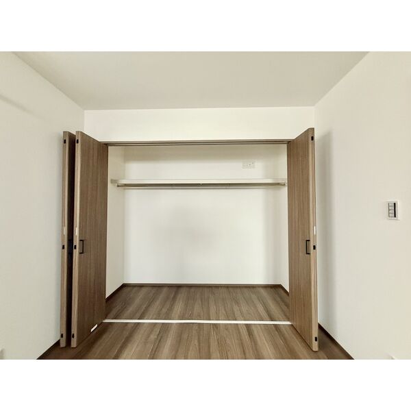 上名古屋三丁目戸建 室内写真3