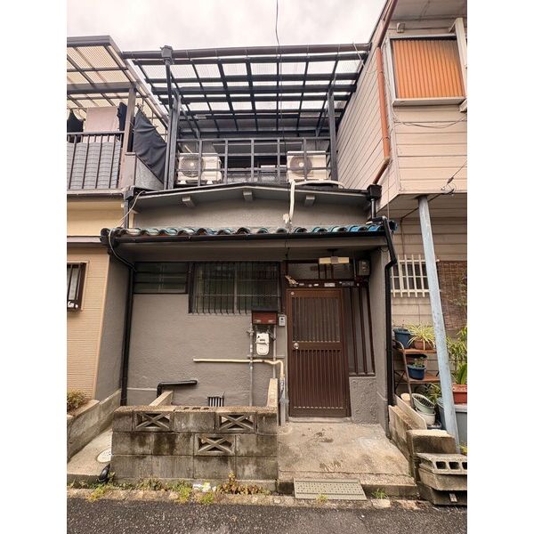 東大阪市南四条テラス 建物画像