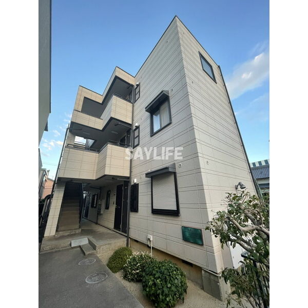メゾン・ファミーユ 建物画像