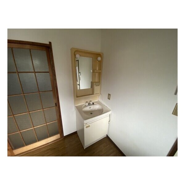 山田カンプレックス 室内写真7