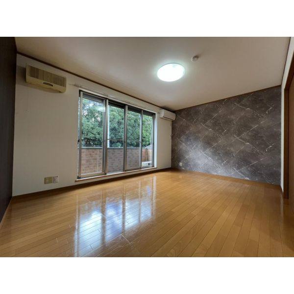 フォレストR 室内写真6