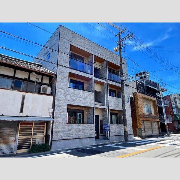 パインスコッチ 建物画像