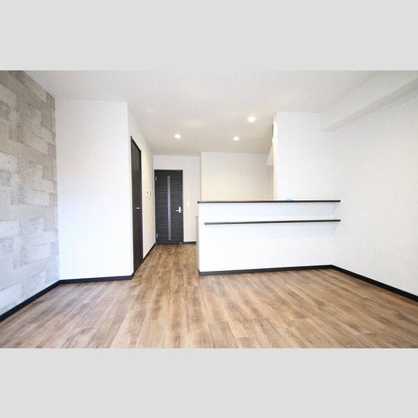 WEST COURT 室内写真1
