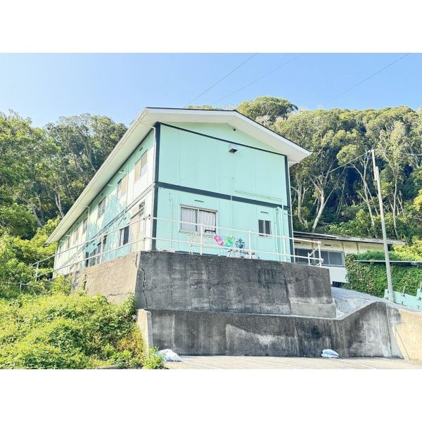 モンステラ鴨川 建物画像