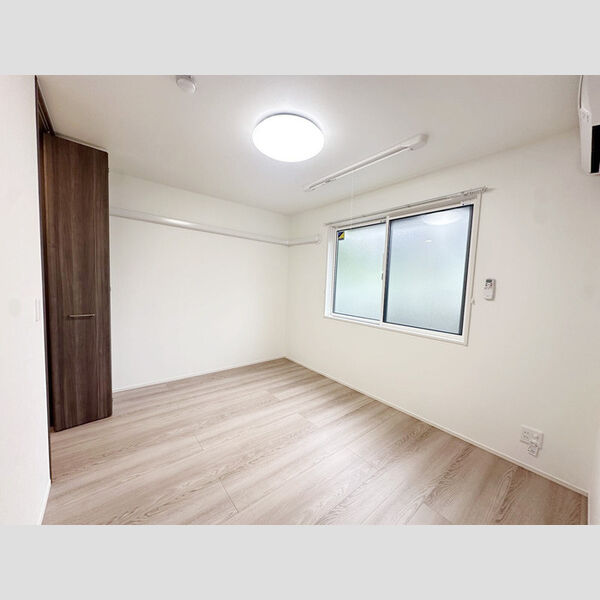 NIGAWA RESIDENCEⅡ 室内写真5