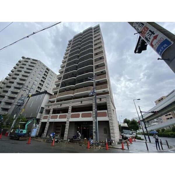 Luxe西長堀 建物画像
