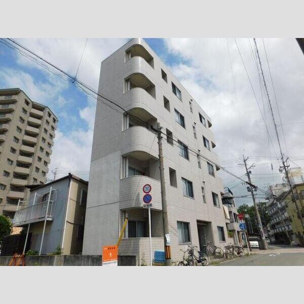 カーサ八幡 建物画像