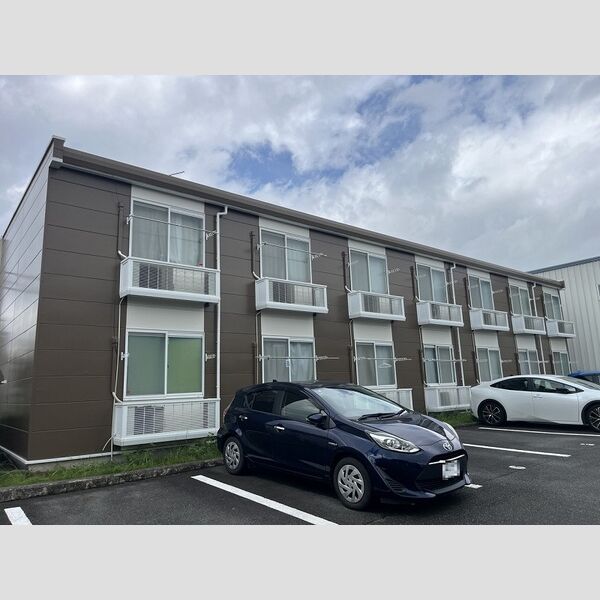 レオパレスファイン 建物画像