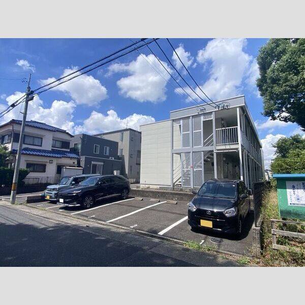 レオパレスサンガーデン 建物画像