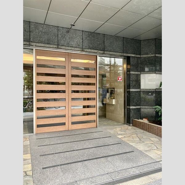 クレストフォルム上野グランステージ 建物画像