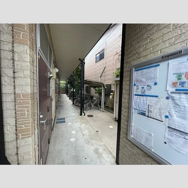 レオパレスアマポーラ 室内写真8