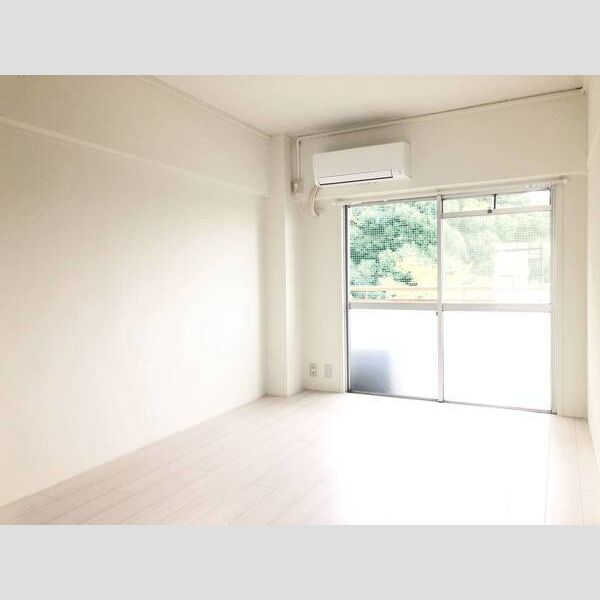 ビレッジハウス国本4号棟 室内写真1